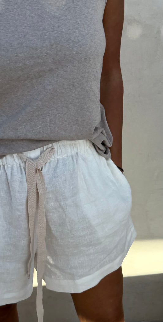 COCONUT LINEN SHORTS