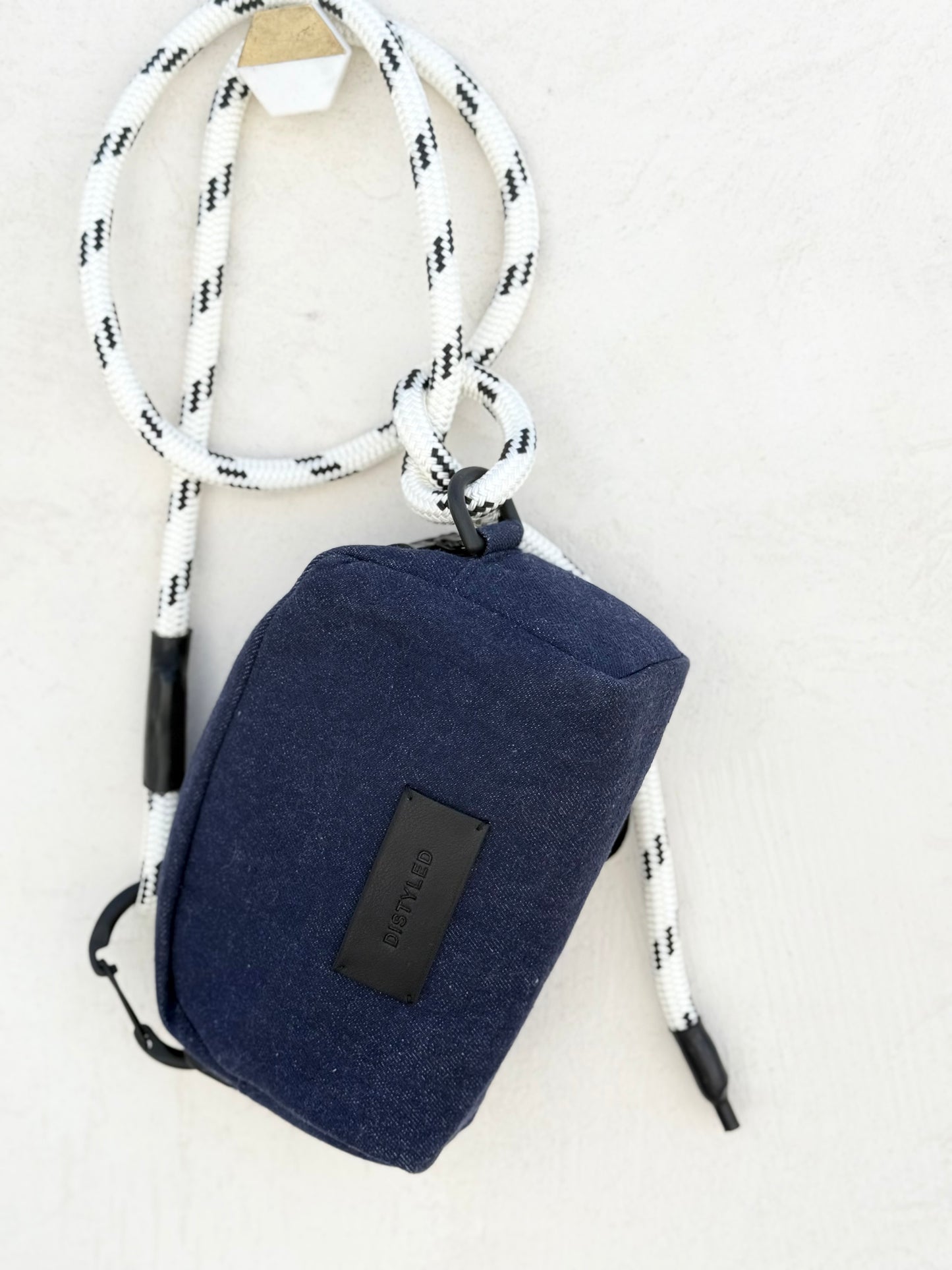 RE.MADE CAMERA BAG WITH PRINT - dark blue